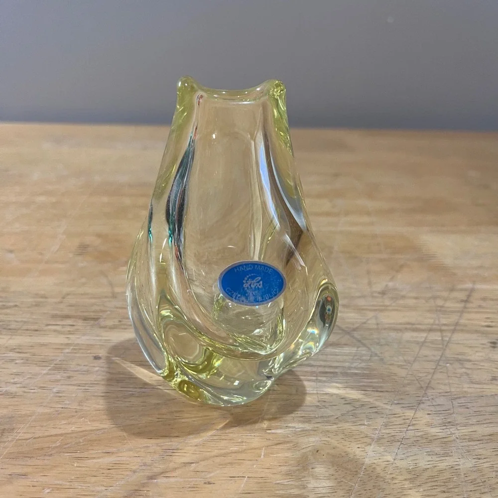 Vtg MCM Zelezny Brod Sklo‎ ZBS Miloslav Klinger Yellow Art Glass Bud Vase 4.5